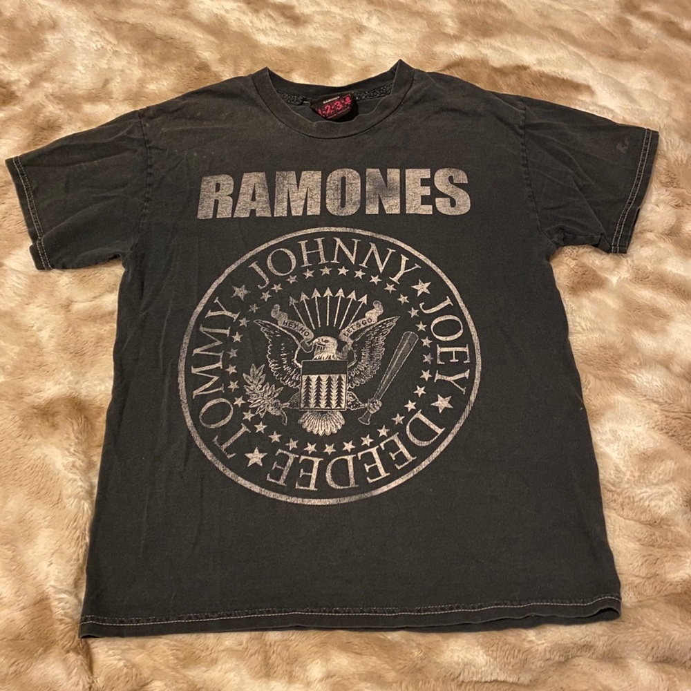 Vintage Ramones T-Shirt - Faded Black